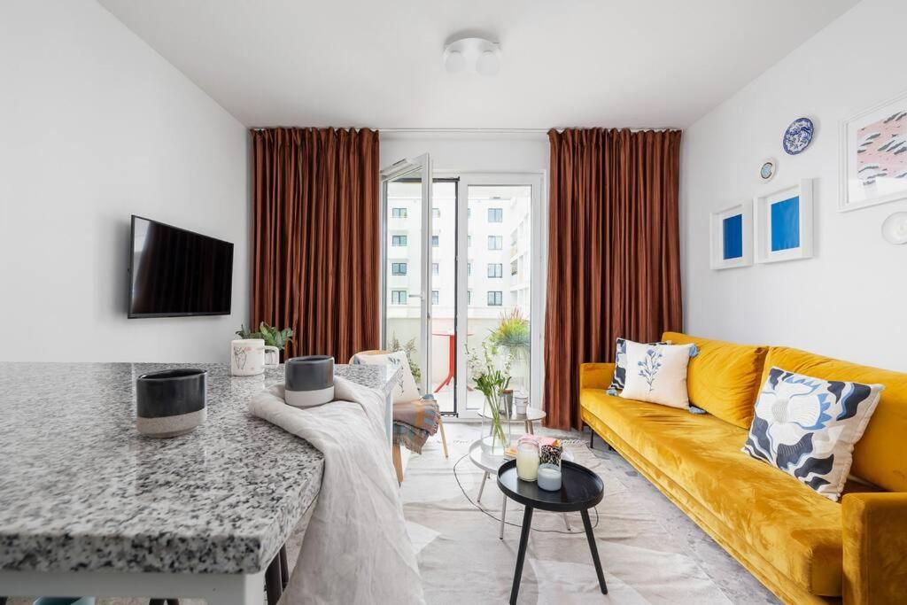 Apartment With Balcony, Private Parking - Bagry Lake - Goszczynskiego 1 Cracovia Esterno foto