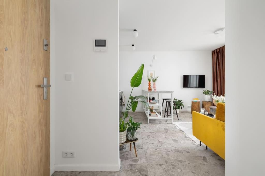 Apartment With Balcony, Private Parking - Bagry Lake - Goszczynskiego 1 Cracovia Esterno foto